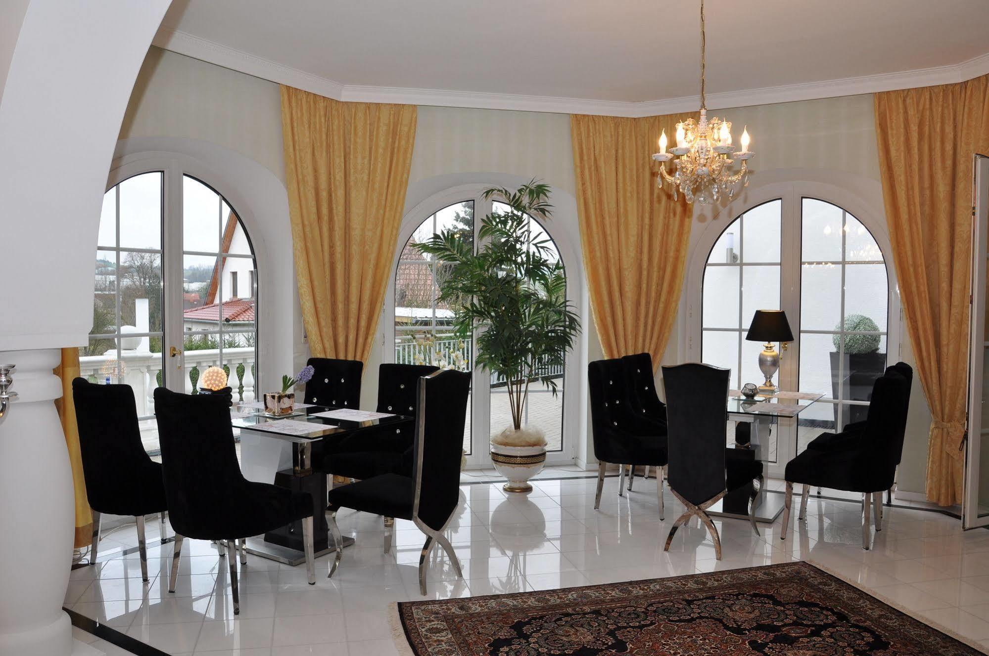 Gaestehaus Villa Casamia (Adults Only) Schmalkalden Exteriör bild